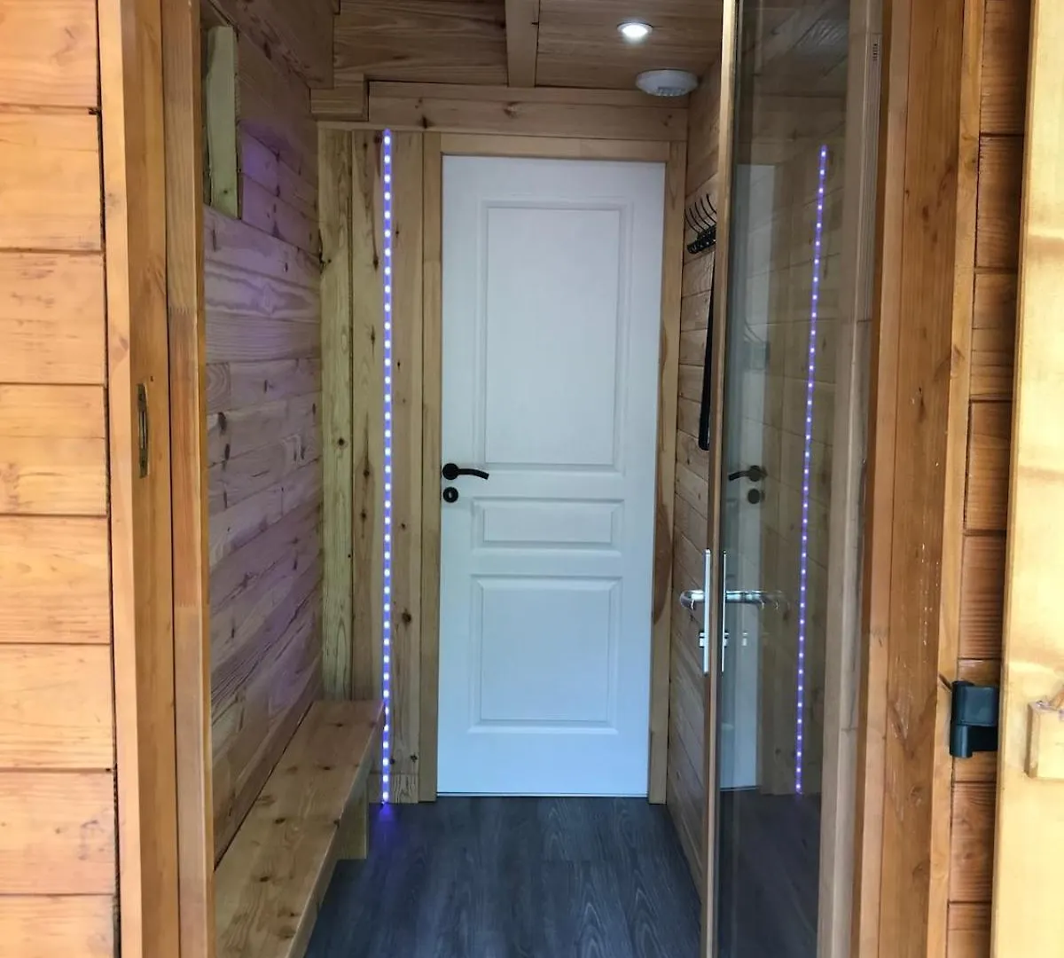 Chalet Individuel Pied Des Pistes 8 Personnes Сен-Леже-ле-Мелез 0*,  Франция